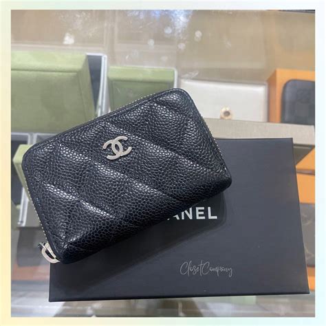 chanel card holder used|chanel card holder zipped.